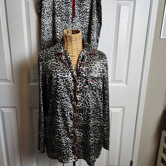 Leopard Pajama Set - Picture 7 of 7